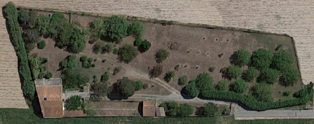 l'Antre Des Vices, gites BDSM près de Valence en Rhone-Alpes vue du ciel l'Antre Des Vices, gites BDSM près de Valence en Rhone-Alpes vue du ciel